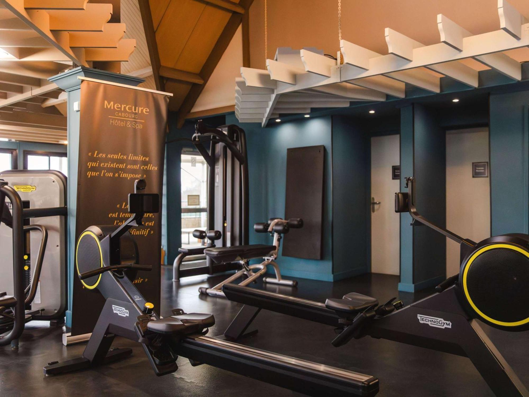 Mercure Cabourg Hotel & Spa ภายนอก รูปภาพ