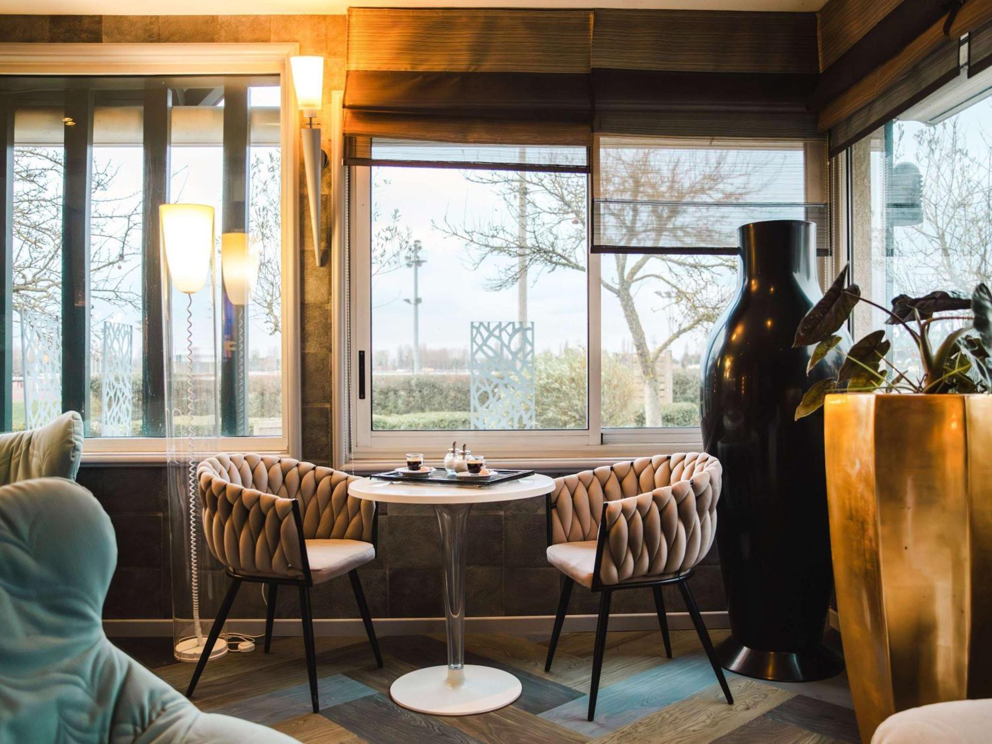 Mercure Cabourg Hotel & Spa ภายนอก รูปภาพ